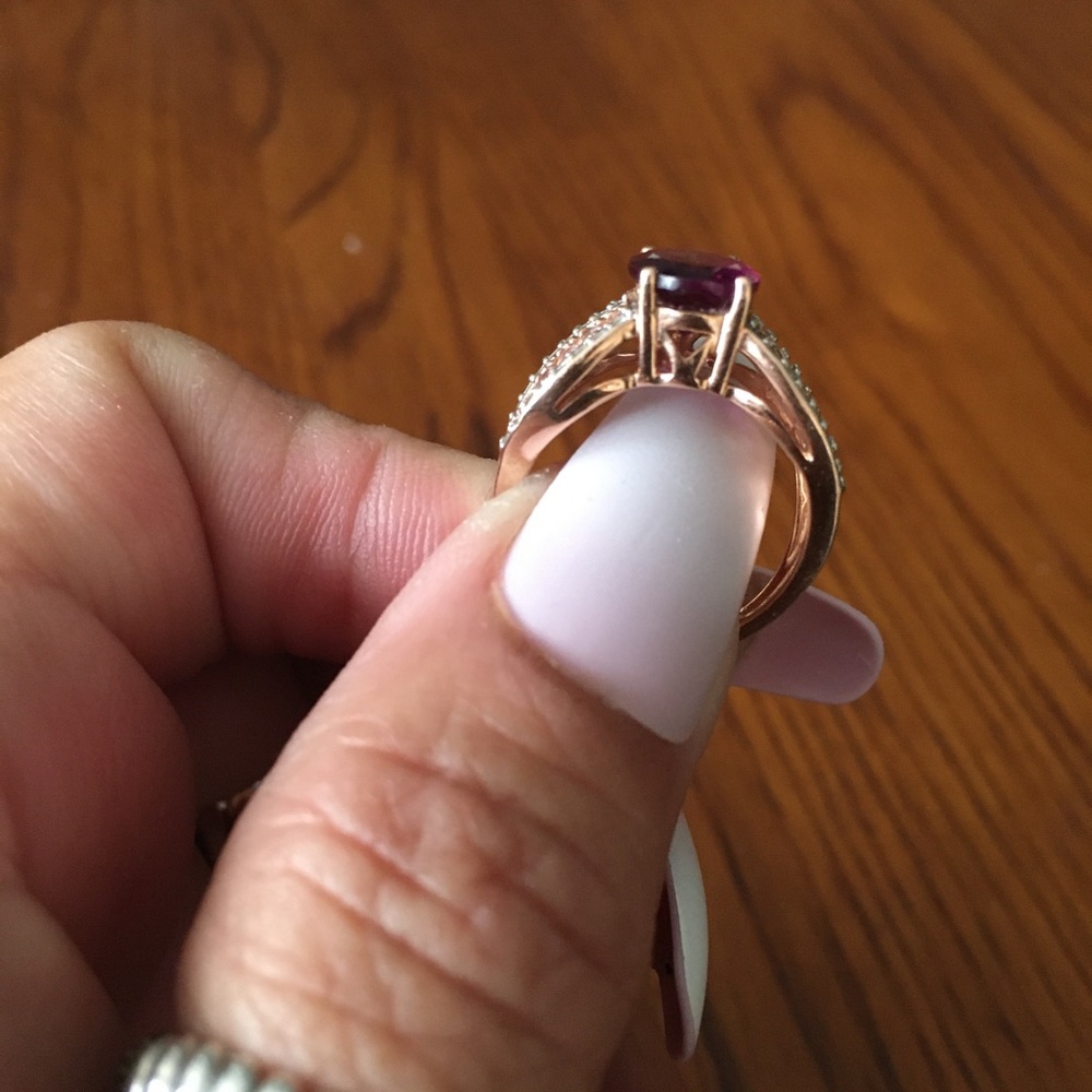 Ring - Picture 5 of 5